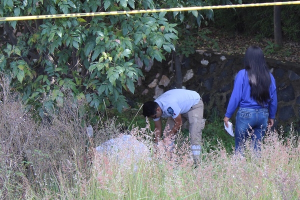 Encuentran cadáver encobijado en inmediaciones del bulevar Carmelitas