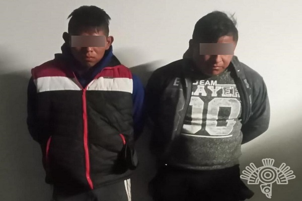 Pareja de huachigaseros a bordo de una pipa es capturada en Tepeaca