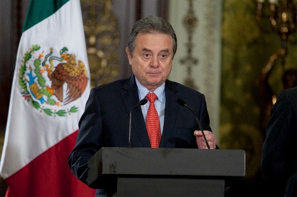 Coldwell y sus empresas tienen contratos con Pemex, acusa PRD