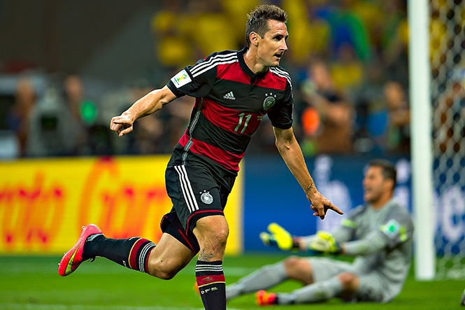 Miroslav Klose, máximo anotador en la historia de los mundiales