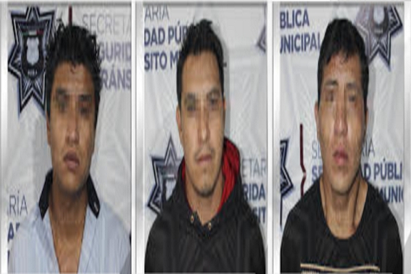 Cayeron asaltantes de tienda Oxxo en la colonia Tres Cruces