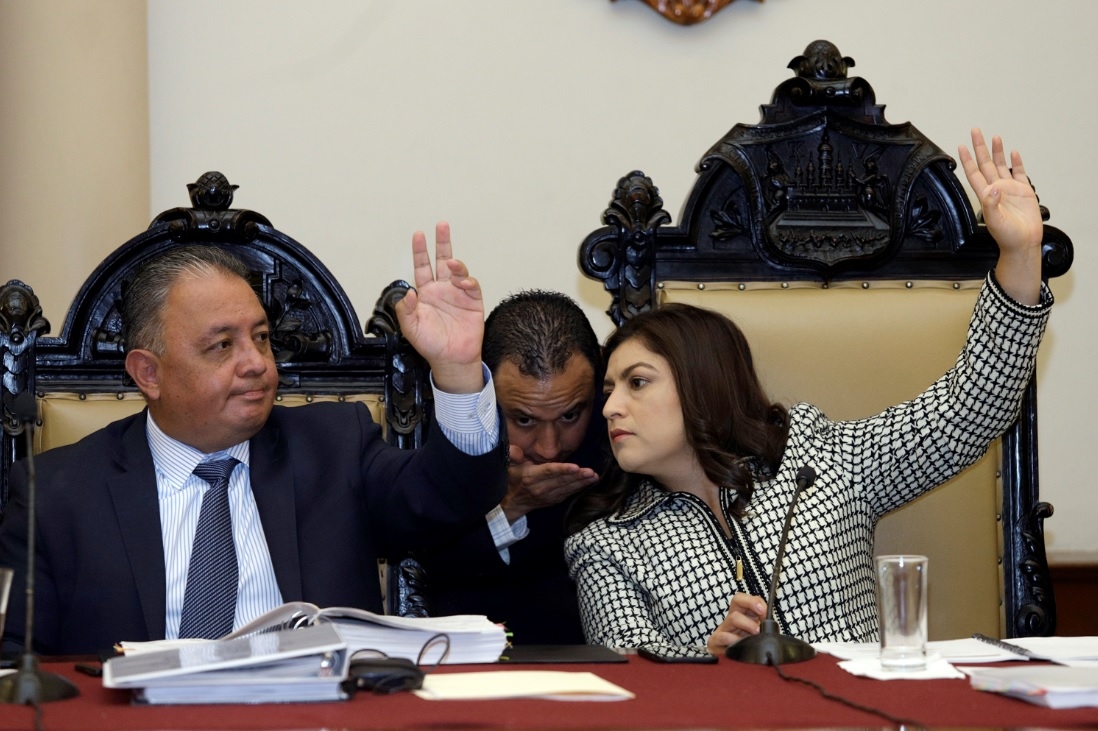 Claudia Rivera salva con su voto la aprobación de estados financieros del ayuntamiento