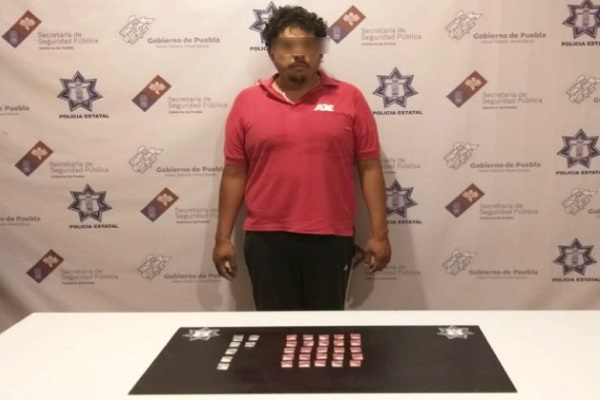 Policía Estatal detiene en Tehuacán a presunto narcovendedor