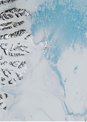 Iceberg de un billón de toneladas se desprendió de la Antártida