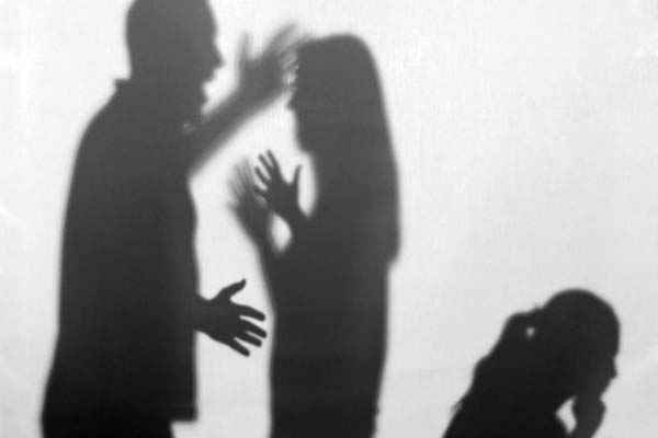 Fiscalía de Puebla recibe 30 denuncias por violencia familiar diariamente