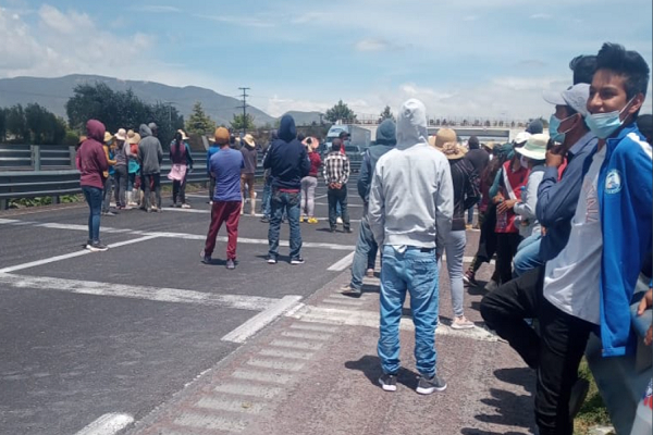 Conmina Barbosa a pobladores de Palmarito a no dejarse manipular por “El Toñín”