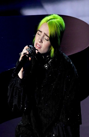 Billie Eilish calificó su actuación en el Oscar 2020 como “un asco”