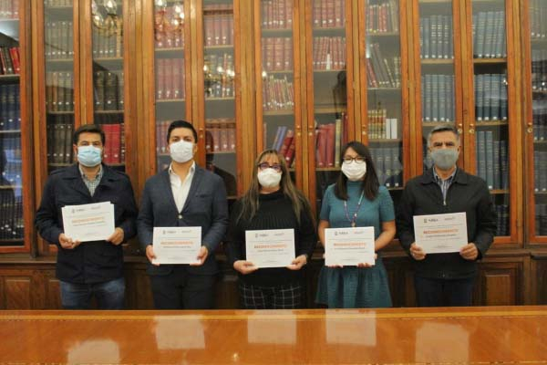 Personal del Congreso de Puebla recibió reconocimientos por tomar curso de “Técnica Legislativa”