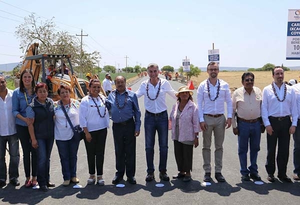Gali supervisa rehabilitación de la vía La Colorada-Acatlán