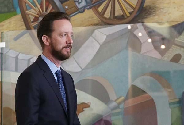 Luis Banck descarta cambios en su gabinete por proceso electoral 2018