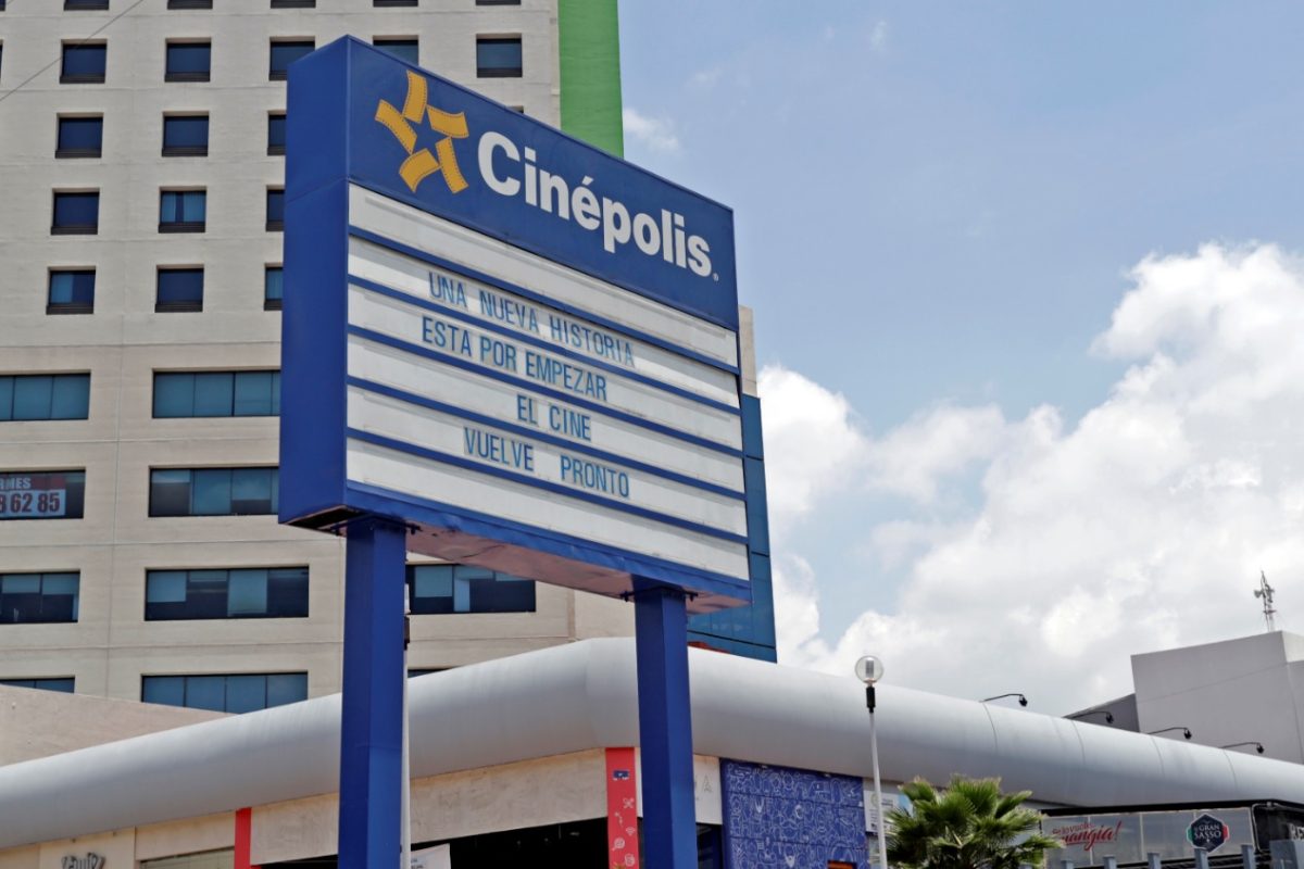 Cines, no tienen fecha para reabrir en Puebla