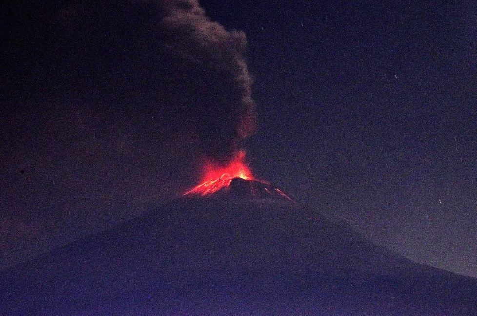 No hay riesgo por Popocatépetl: AMLO