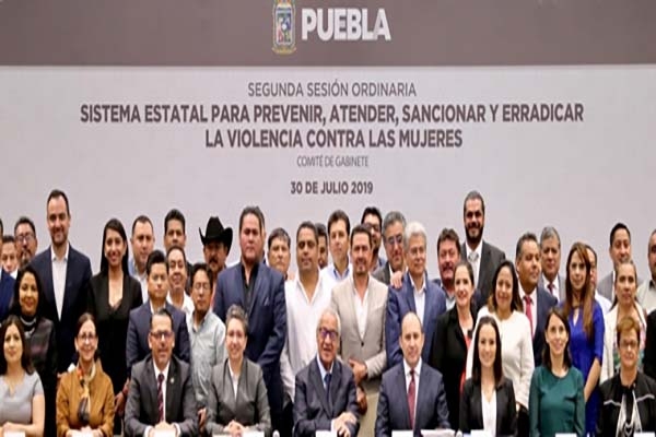 Frenar violencia contra mujeres, tema de leyes, ética y respeto: Pacheco Pulido