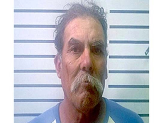 Sujeto de 57 años embaraza a menor de edad que violaba