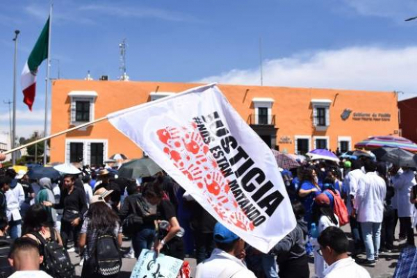 Gobierno y estudiantes pactan Fiscalía Especial de Atención a Universitarios