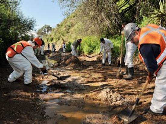 Suman 16 personas con intoxicación por derrame en Río Sonora