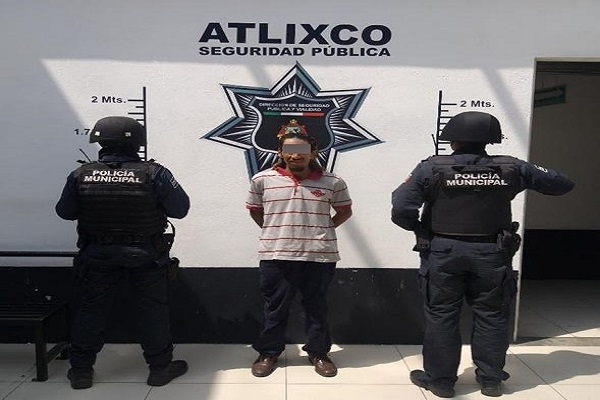 Ebrio y drogado atacó a su pareja e hija en Atlixco