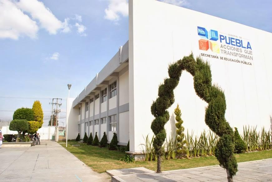 Acusan fraude por 500 mil pesos en el Centro Escolar de San Andrés
