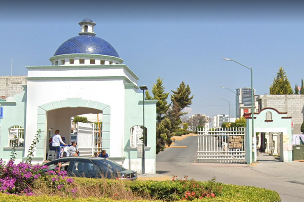 Golpean a ladrón en Hacienda Santa Clara cuando robaba una pantalla