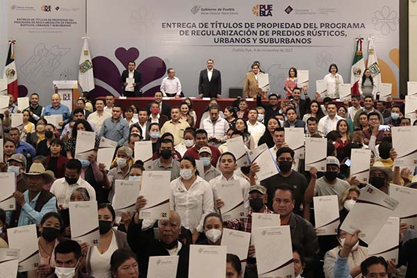 Un gobierno que cumple y está con la gente, no fracasa: Barbosa Huerta