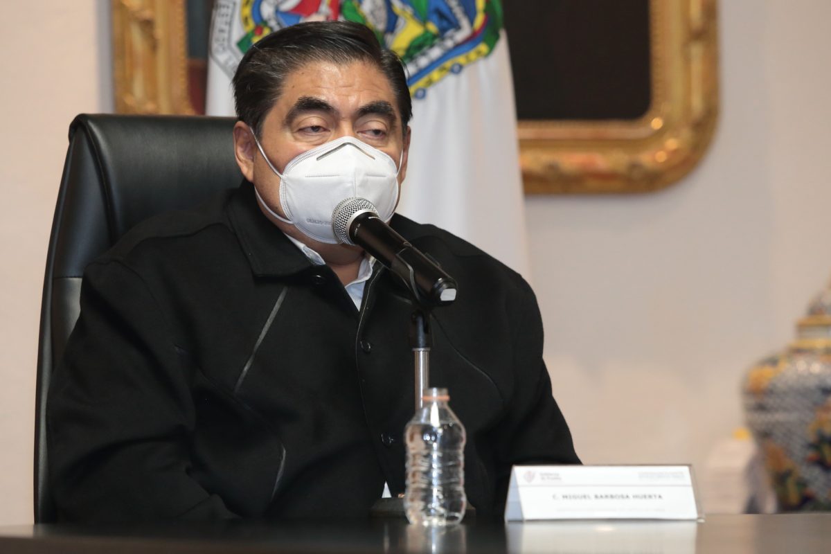 Semáforo naranja no implica permitir actividades masivas: Barbosa