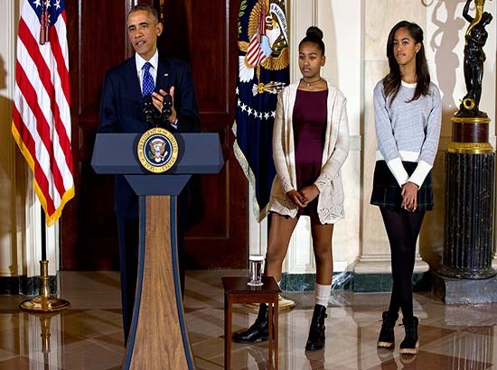 Polémica por outfit de las hijas de Obama