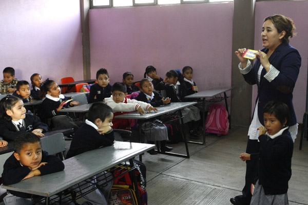Surge nuevo sindicato de maestros en Puebla ligado al PRI