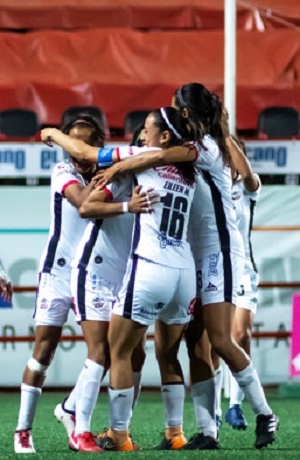Lobos BUAP Femenil derrotó 2-0 a Xolas en la frontera