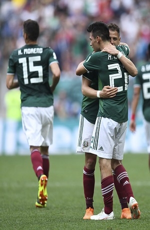 Luis Miguel “llegó” al vestuario de la selección mexicana en Rusia