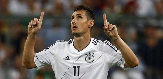 Klose podría romper marca goleadora de Ronaldo ante Brasil