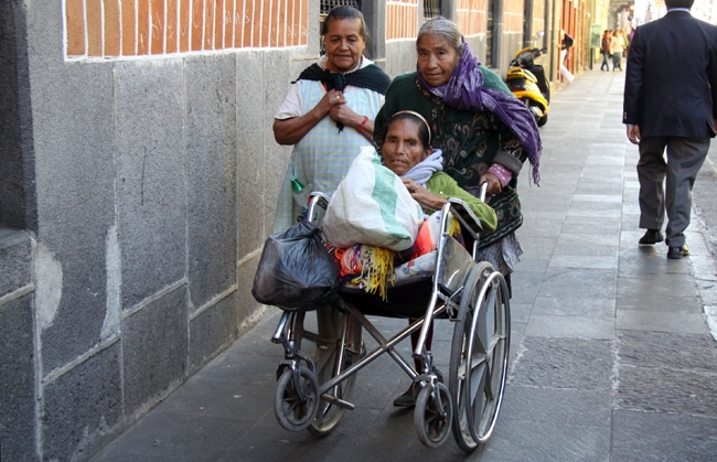 Mujeres con discapacidad sufren el doble de actos de violencia en Puebla