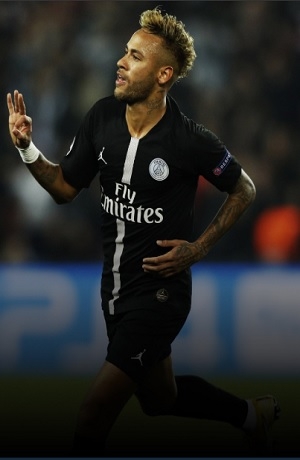 Neymar firmó hat-trick en goleada 6-1 del PSG sobre el Estrella Roja de Belgrado