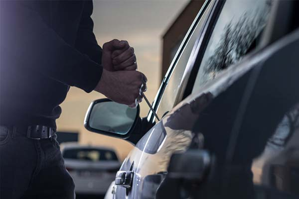 Reportan como robados 24 automóviles diarios en Puebla