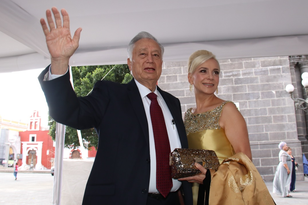 Pandora Papers incluye a colaboradores de AMLO