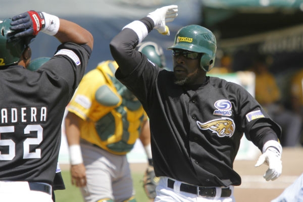 Pericos de Puebla derrotó 2-1 a Piratas de Campeche