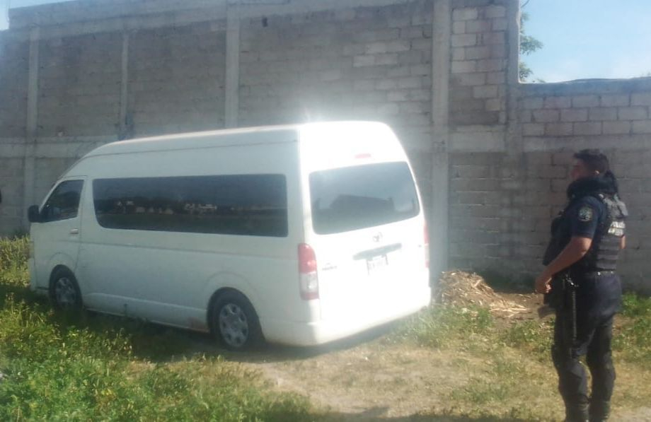Rescatan a 32 migrantes y capturan a un “pollero” en Palmar de Bravo