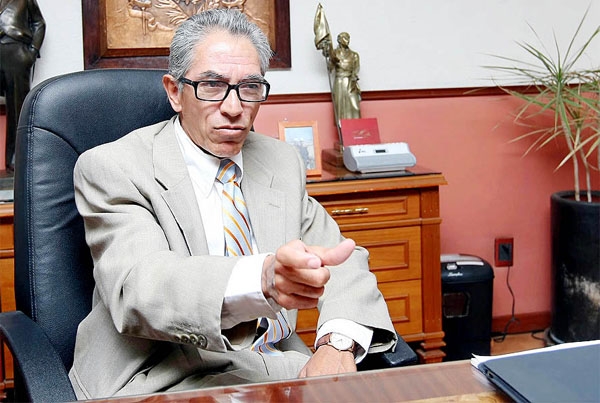 Ex rector de la Universidad Michoacana será gobernador interino