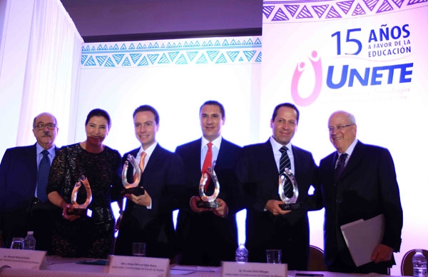 Fundación Únete reconoce éxito de programas educativos de Puebla