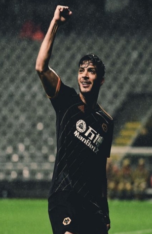 Raúl Jiménez, delantero de la Premiere Legue con más goles en competencias