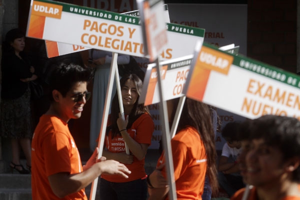 Licenciaturas cuestan entre 125 mil y 930 mil pesos