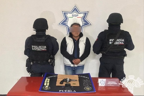 Detienen a implicado en doble homicidio de cómplices de “El Cachibombo” en Puebla
