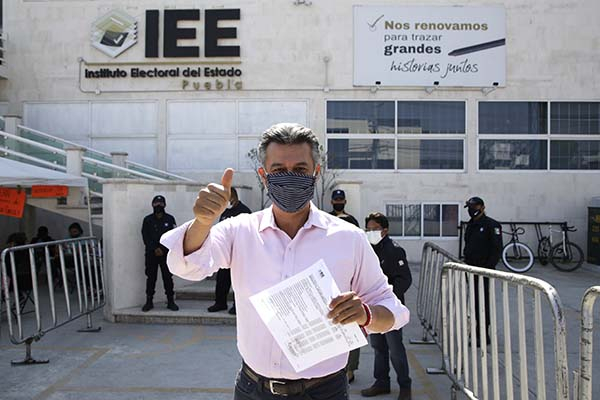 Felipe Sandoval denunciará ante la Fepade a Karina Pérez por desvío de recursos públicos
