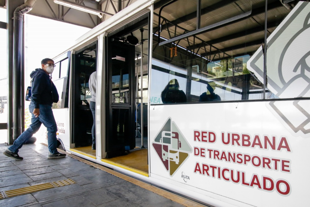 Director de Carreteras de Cuota fue despedido por contrato irregular, confirman