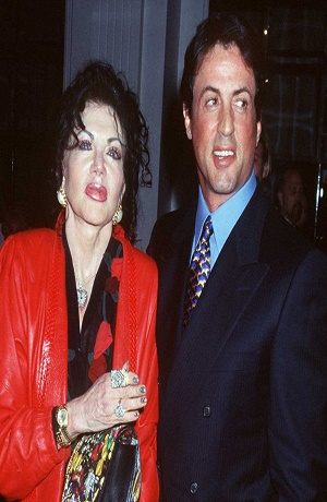 Muere madre de Sylvester Stallone a los 98 años de edad