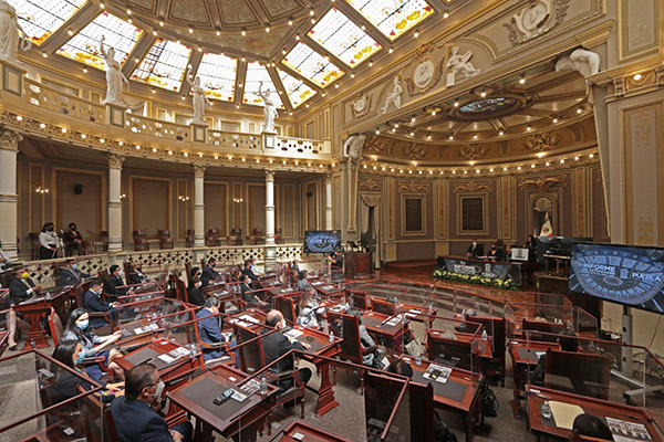 Morena mete 5 pluris al Congreso de Puebla