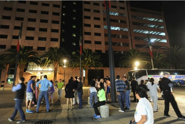 Suman 80 réplicas del sismo del jueves; este sábado dos temblores
