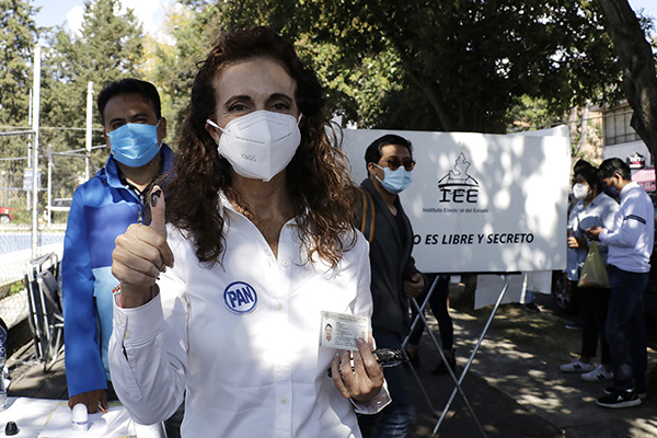 Augusta (ERP) aplasta a Genoveva Huerta y ataja regreso del morenovallismo al PAN