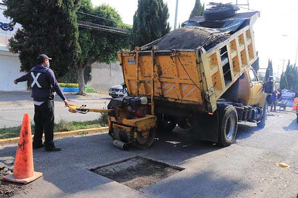San Pedro Cholula arranca programa intensivo de bacheo