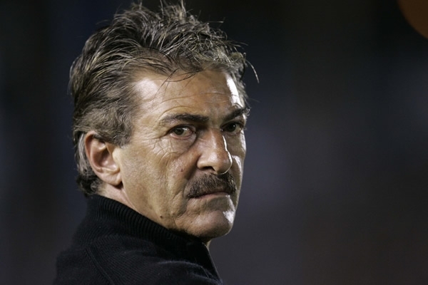 “Me sentí atacada por La Volpe”: podóloga; el ex técnico evade declarar