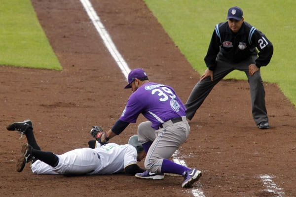 Pericos de Puebla empató serie con Delfines de Ciudad del Carmen